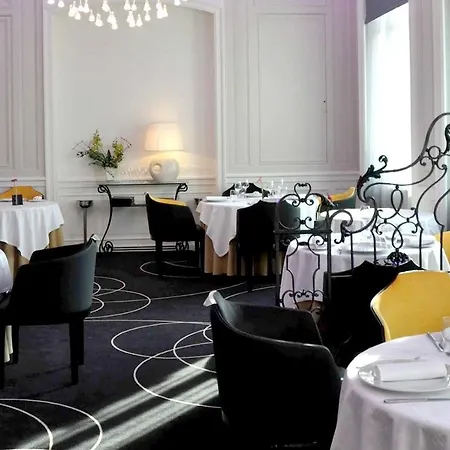 Chateau Blanchard 호텔