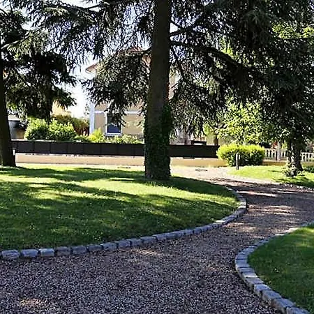 Chateau Blanchard Chazelles-sur-Lyon