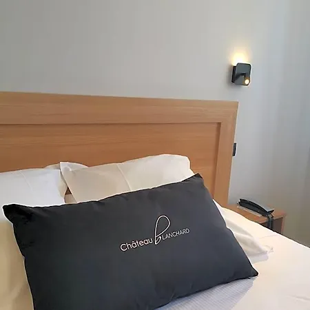 Chateau Blanchard Hotel Chazelles-sur-Lyon