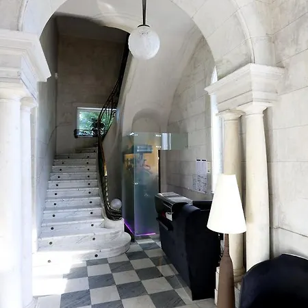 Chateau Blanchard 3*